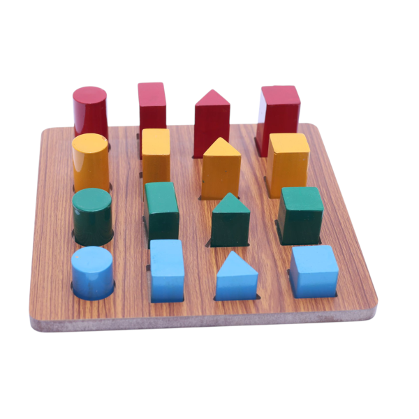 Wooden Shape & Color Sorting Board for Kids – Montessori Educational Toy for Toddlers to Learn Shapes, Colors & Patterns – Safe & Durable Gift Idea